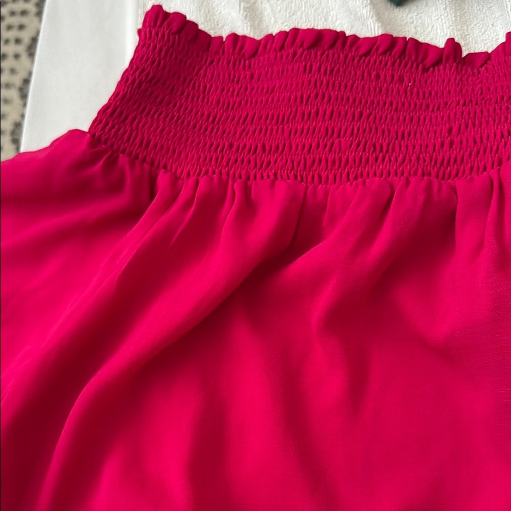 Chic Red Blouse with Ruffled Sleeves - Picture 2 of 2